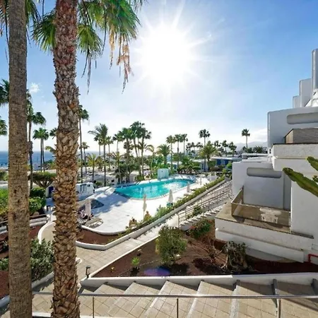 Two Bedrooms With Pool, Wifi, Ac, 500m From The Beach In Puerto Del Carmen Apartamento